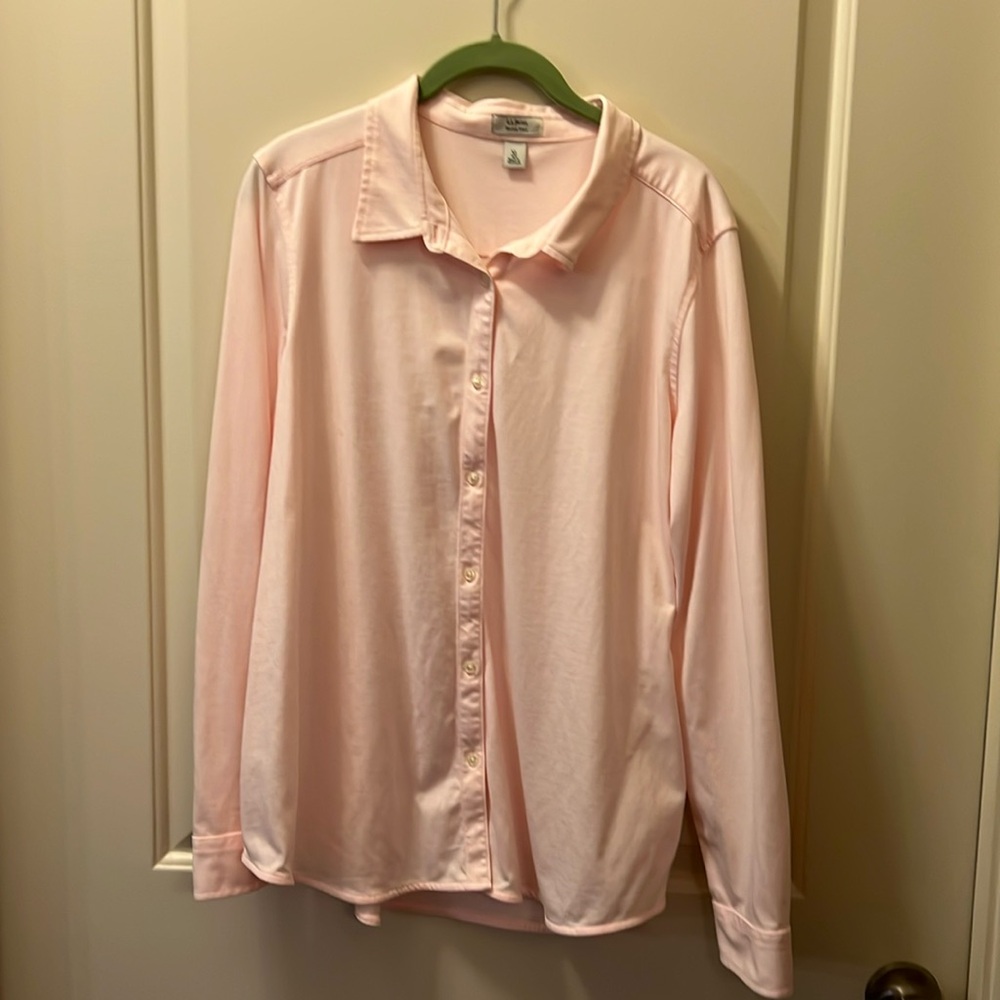 Never worn light pink button down shirt